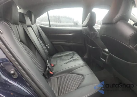 2021 Toyota Camry Se z USA, uszkodzony, nr VIN 4T1G11AKXMU483511